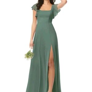 Elegant Green Evening Gown